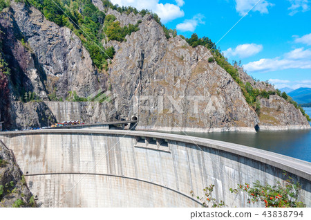 Vidraru dam on Arges river in Transylvania Vidraru dam on Arges river in Transylvania 43838794