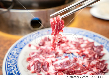 Taiwan Tainan snacks raw beef beef hot pot Taiwanese foods 43844096