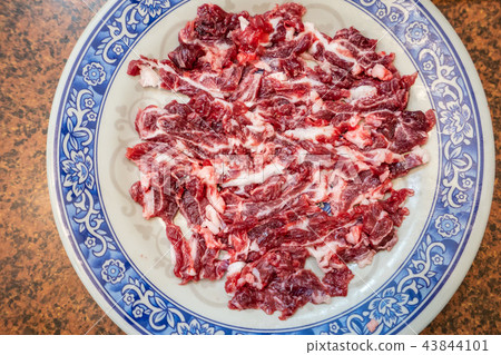 台灣 台南 小吃 生牛肉 牛肉火鍋 Taiwanese foods 台灣 台南 小吃 生牛肉 牛肉火鍋 Taiwanese foods 43844101