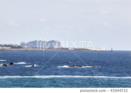 Sea, Jeju Island 43844532
