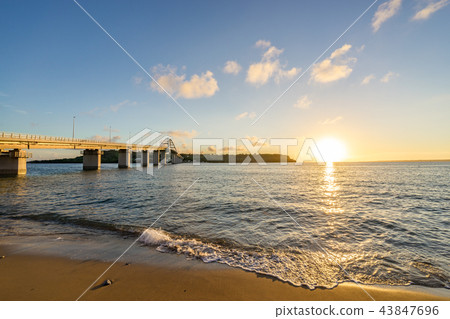 [沖繩縣]黃昏的Sesoko島 43847696