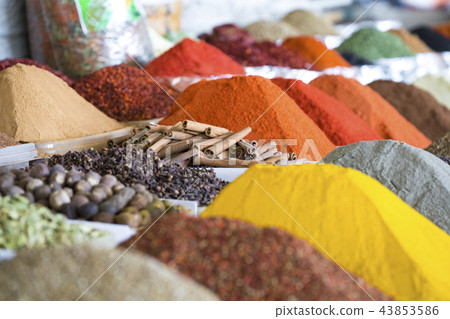 Traditional bazaar with spices in Tashkent, Uzbeki Traditional bazaar with spices in Tashkent, Uzbeki 43853586