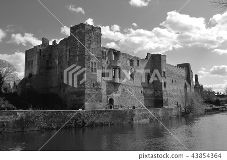 Black and white photo of Newark Castle ruins in En Black and white photo of Newark Castle ruins in En 43854364