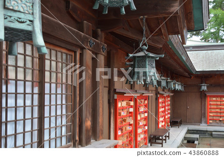 在新潟散步：白山神社和吊燈 43860888