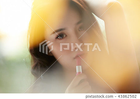 女性化妝美容 女性化妝美容 43862502