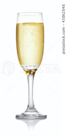 single glass of champagne 43862848