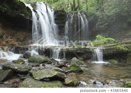 Monkey Bottle Falls Monkey Bottle Falls 43865840