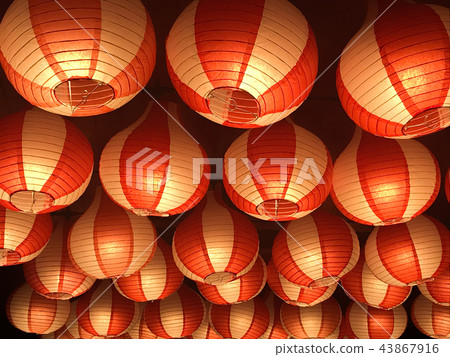 Paper Lanterns background Paper Lanterns background 43867916