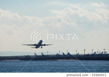 Takeoff of the plane 43880921