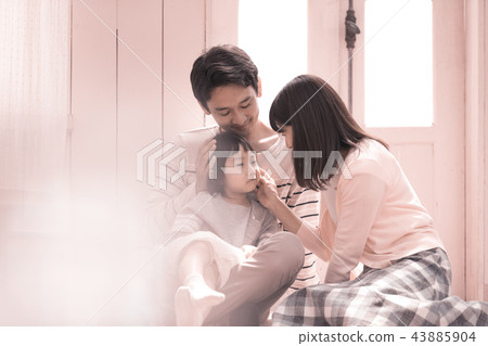 A family A family 43885904