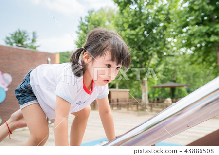 C056, oracle, Person 43886508