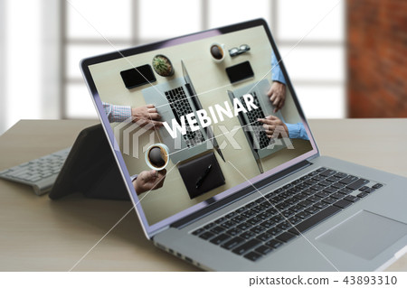 WEBINAR hand on table use E-business Browsing 43893310