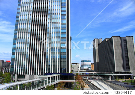 名古屋市都市風景（全球門） 43894417