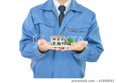有住房模型的工人 43898691
