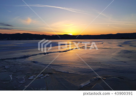 [Nagano Prefecture] Okamikuri evening view/Omiwatari Lake Suwa (near Shimosuwa Lake Shore Dori convenience store) 2018 43900391