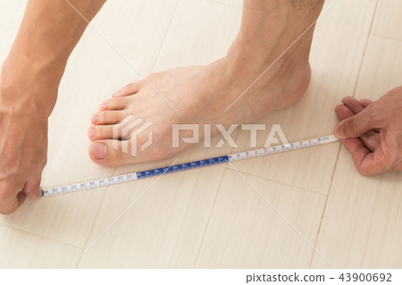 Male foot size 43900692