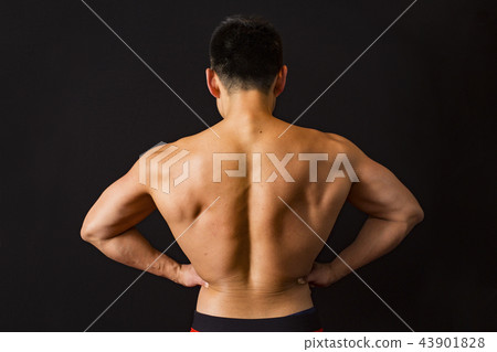 Men who train muscle 43901828