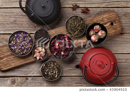 Various tea and teapot. Black, green and red tea 43904910