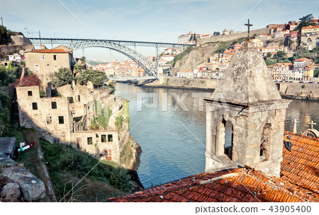 Porto slums and Luis I Bridge Porto slums and Luis I Bridge 43905400