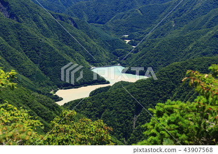 通往南阿爾卑斯山Mitsukake（僅限Tateri）Hatamata大壩，從縱向道路看到的Hatashima湖 43907568