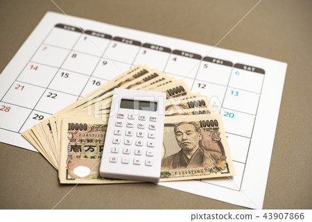 Money Money 43907866