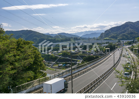 從Tsukui廣域路到E區相模原交叉路口 43910036