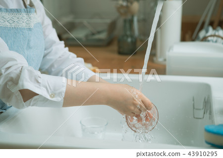 kitchen, kitchens, washing 43910295