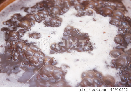 Boiled red beans Boiled red beans Azuki Red beans Boiled red beans Boiled red beans Boiled red beans Azuki Red beans Boiled red beans 43910332