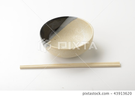 Japanese style dish Japanese style dish 43913620