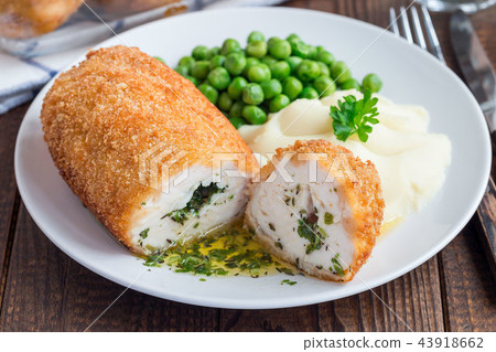 Chicken Kiev, ukrainian cuisine Chicken Kiev, ukrainian cuisine 43918662
