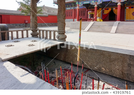 Huizong Temple 43919761