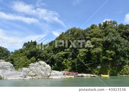 長島線沸騰河流下來 長島線沸騰河流下來 43923536