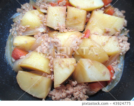自製肉和土豆 43924775