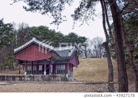 Seonchangwon, Seoweungryong (Historic Site No. 198), Goyang City, Gyeonggi-do 43927178