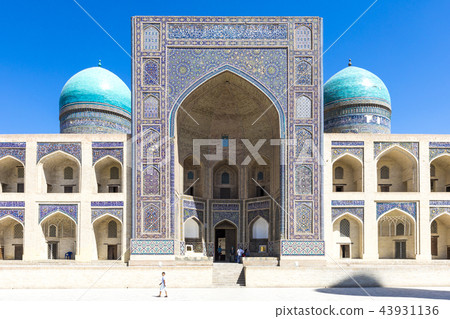 Mir-i-Arab Madrasah (Miri Arab Madrasah) in Bukhar Mir-i-Arab Madrasah (Miri Arab Madrasah) in Bukhar 43931136