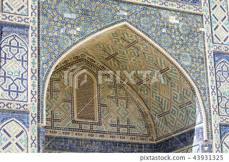 Mir-i-Arab Madrasah (Miri Arab Madrasah) in Bukhar Mir-i-Arab Madrasah (Miri Arab Madrasah) in Bukhar 43931325