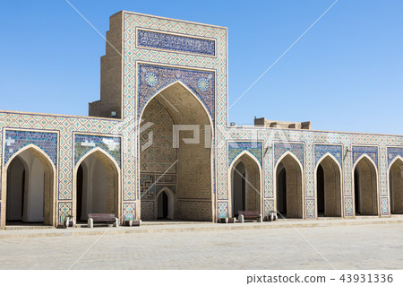 Mir-i-Arab Madrasah (Miri Arab Madrasah) in Bukhar Mir-i-Arab Madrasah (Miri Arab Madrasah) in Bukhar 43931336