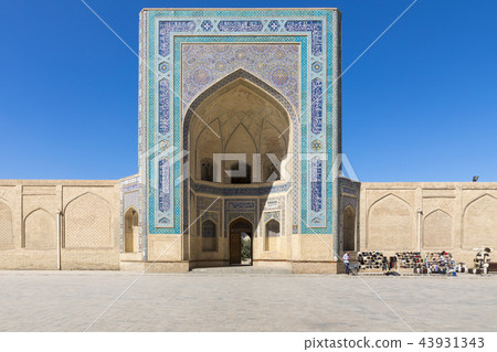 Mir-i-Arab Madrasah (Miri Arab Madrasah) in Bukhar 43931343