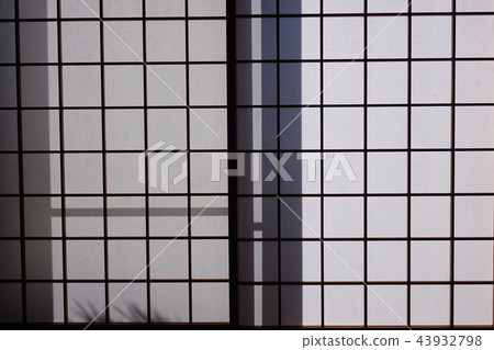 Shadows reflected in Shoji Shadows reflected in Shoji 43932798