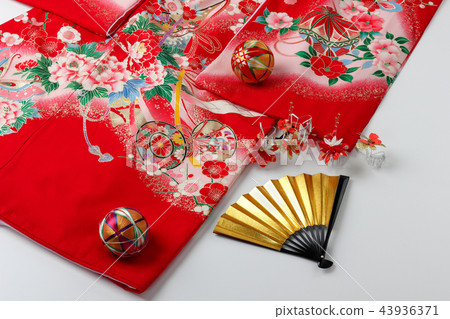 Kimono and accessories Kimono and accessories 43936371