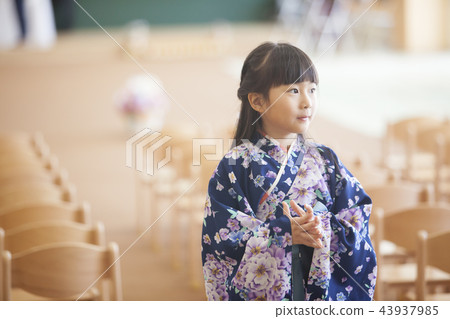 畢業典禮 43937985