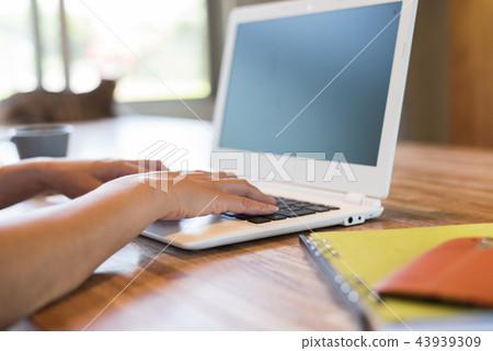 using laptop at home 43939309