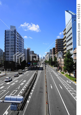 August Iriya 20 Metropolitan Expressway No. 1 Ueno Line 43939513