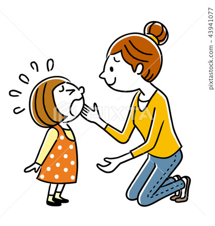 哭泣的孩子和母親 43941077