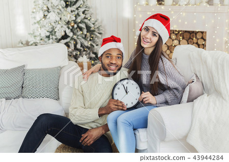 Five minutes to New Year midnight 43944284