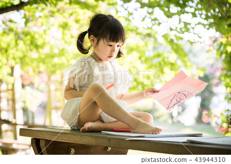 Girl Children's Park Play Outings Outing 43944310