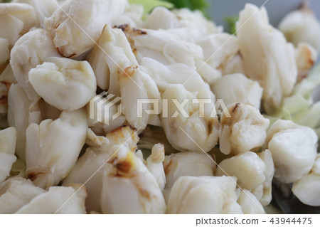 fresh chuck crab meat seafood restaurant stylist fresh chuck crab meat seafood restaurant stylist 43944475