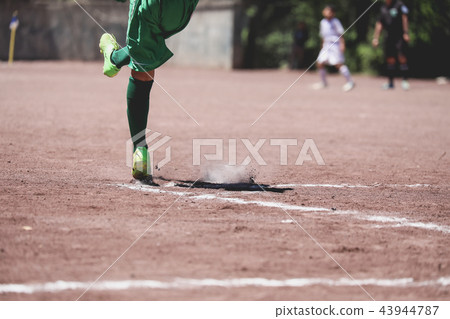 Boy football Boy football 43944787