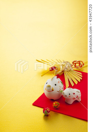 New Year's image 43947720