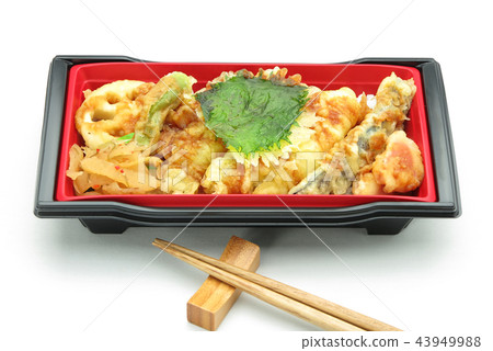 Tensue of Maruko and colorful vegetables 43949988